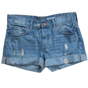 Boyfriend Jean Short